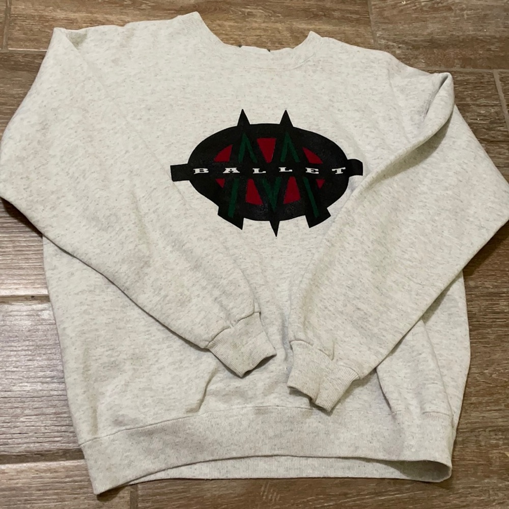 Gray ballet crew neck